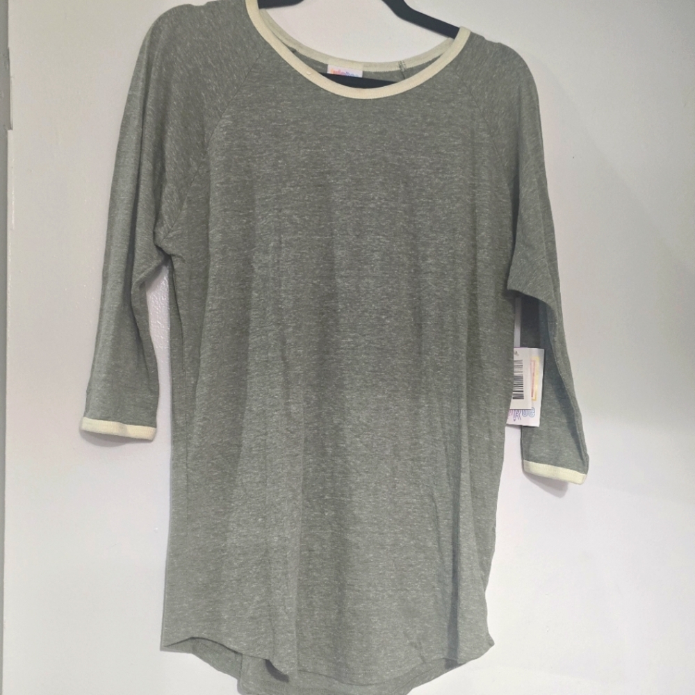 Lularoe Randy Tee
